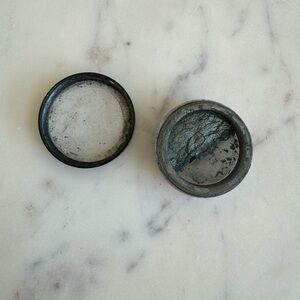 Bare‎ Minerals Glimpse eyeshadow in gracious